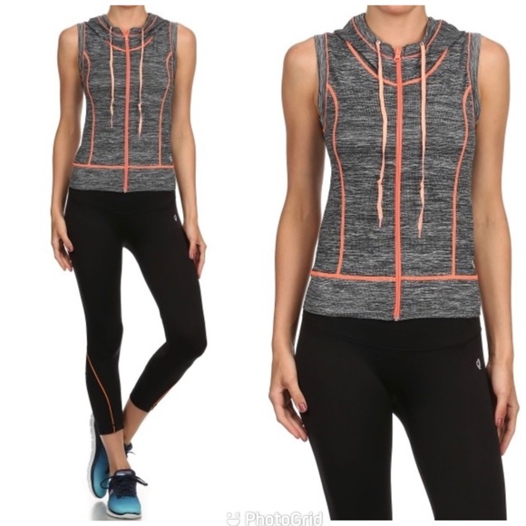 Detailed Hoodie Activewear, Charcoal color - Picture 2 of 5